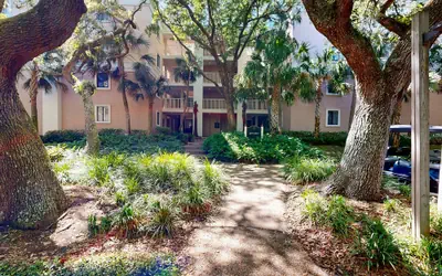 Updated, Ground-floor Condo in Amelia Island Plantation With Patio & Pool Access