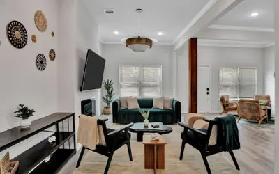 Modern Luxury Minutes From Downtown Dallas