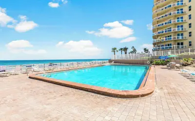 Beach Studio With Partial Water Views Sundeck Pool