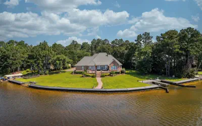 Lakeside Lane Retreat Waterfront Escape With Kayaks, Game Room & Scenic Views