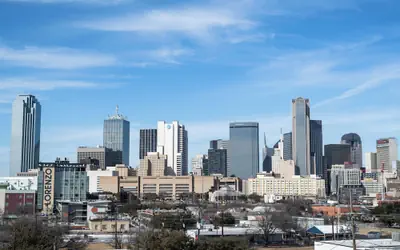 Trendy 3BR I Free Parking I Workspace