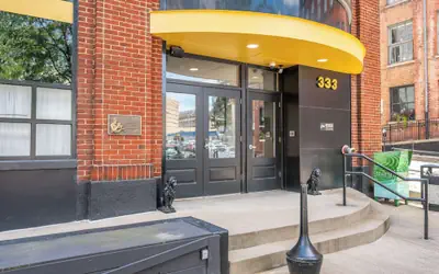 The 333 Suites 2nd Floor Retreat