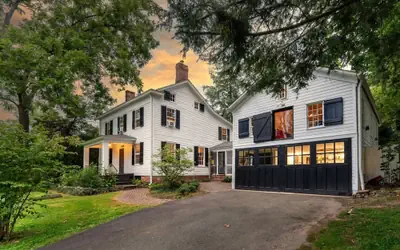 Historic Canal Home on Nature Preserve