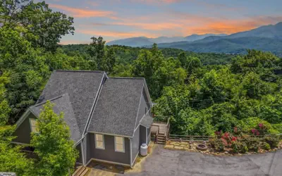 Mountain View Beauty by Beyond Expectations