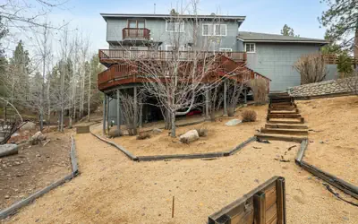 Big Bear Nest at Eagle Mountain