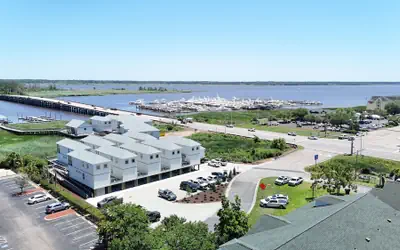 Winyah Bay Club - Host Your Pad