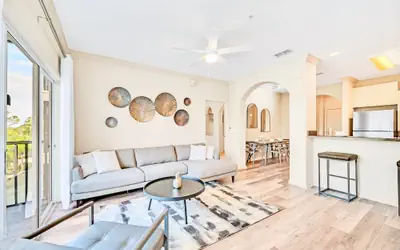 Upstay - Condo Near Disney w Pool-spa-sauna-games