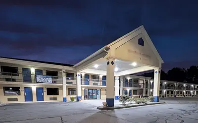 Garden Inn Adairsville