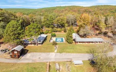 Lucky Trout Lodge