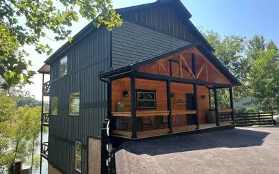 Sanctuary Retreat 3 Bedroom Home