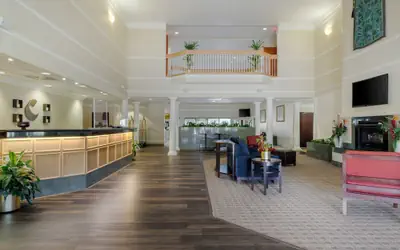 Inn at La Porte