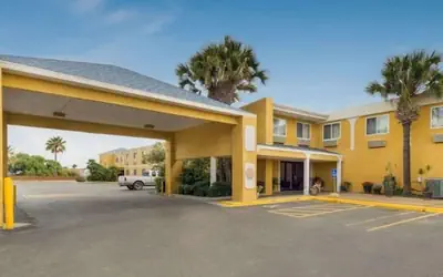 The Plaza at North Beach Corpus Christi