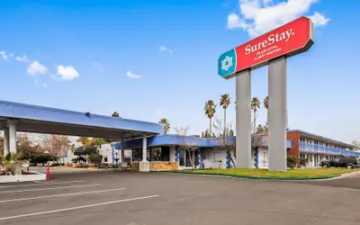 SureStay Plus Hotel by Best Western Sacramento Cal Expo