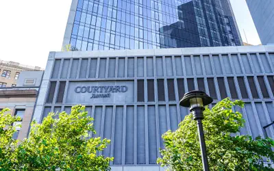 Courtyard Long Island City/New York Manhattan View