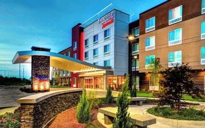 Fairfield Inn & Suites Lansing at Eastwood