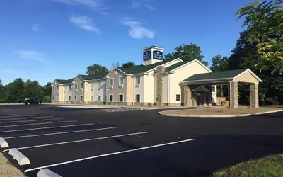 Cobblestone Hotel & Suites - Harborcreek