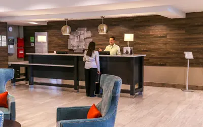 Holiday Inn & Suites Denver Tech Center-Centennial by IHG