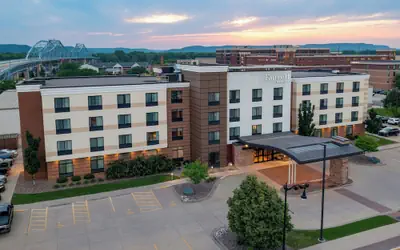 Fairfield Inn & Suites by Marriott La Crosse Downtown
