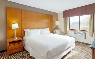 Oscoda Lakeside Hotel