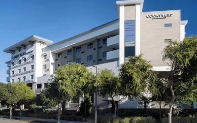 Courtyard by Marriott Redwood City