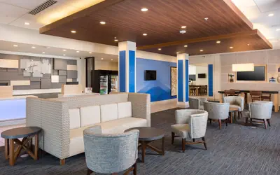 Holiday Inn Express Visalia Sequoia Gateway Area by IHG