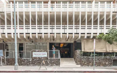 Waikiki Place - the Place to be in Waikiki