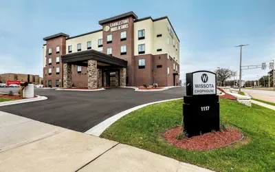 Cobblestone Hotel & Suites – Stevens Point