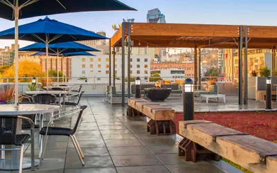 Hampton Inn & Suites Portland-Pearl District