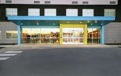 Tru by Hilton Portland Airport Area