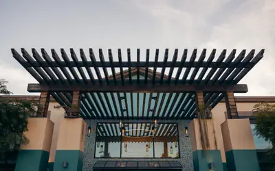 The Cove Hotel, Long Beach