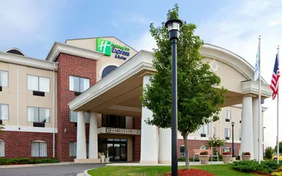 Holiday Inn Express Hotel & Suites Pell City by IHG