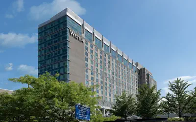 The Westin Boston Seaport District