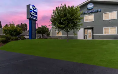 Best Western Rose Quartz Inn