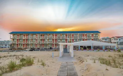 Spray Beach Oceanfront Hotel