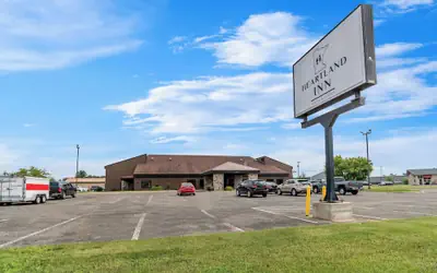 Heartland Inn & Suites, SureStay Collection by Best Western