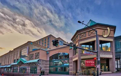 Horseshoe Black Hawk - A Caesars Rewards Destination