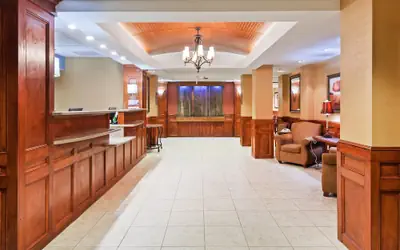 Holiday Inn Express Hotel & Suites Laredo-Event Center Area by IHG