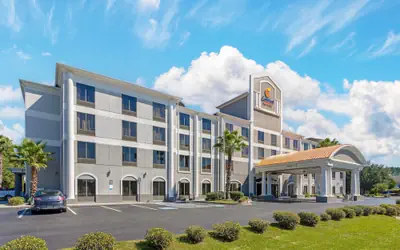 Comfort Suites Savannah Gateway I-95