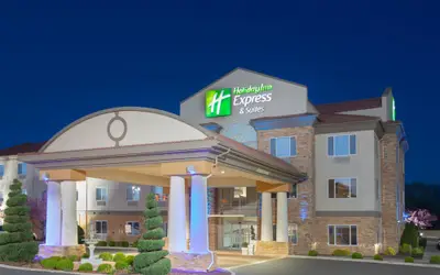 Holiday Inn Express & Suites Tucumcari by IHG