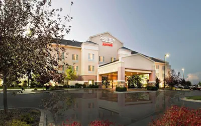 Fairfield Inn and Suites by Marriott Burley