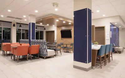 Holiday Inn Express & Suites Nampa - Idaho Center by IHG