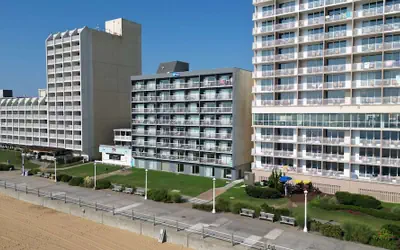 SureStay Studio by Best Western Virginia Beach Oceanfront