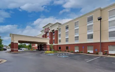 Hampton Inn & Suites Murfreesboro