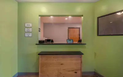 WoodSpring Suites Springdale