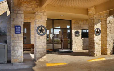 Days Inn & Suites by Wyndham Llano