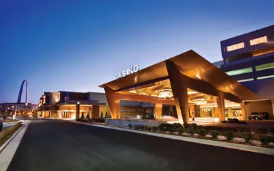 HoteLumiere at the Arch - A Caesars Rewards Destination