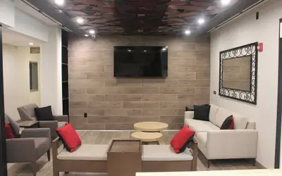 Candlewood Suites Fayetteville – University of Arkansas by IHG