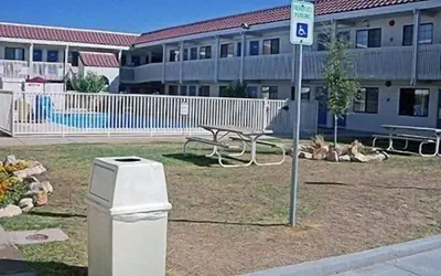Motel 6 El Paso, TX - East