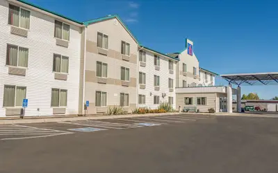 Motel 6 Redmond, OR