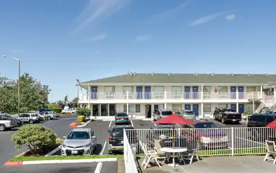 Motel 6 Tacoma, WA - South